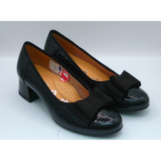 Czółenka damskie czarne skórzane z kokardą Galant 4011