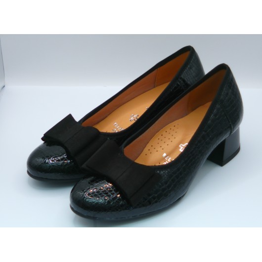 Czółenka damskie czarne skórzane z kokardą Galant 4011