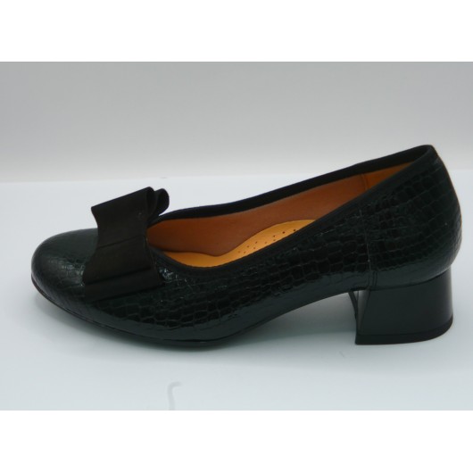 Czółenka damskie czarne skórzane z kokardą Galant 4011