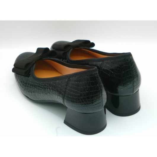 Czółenka damskie czarne skórzane z kokardą Galant 4011