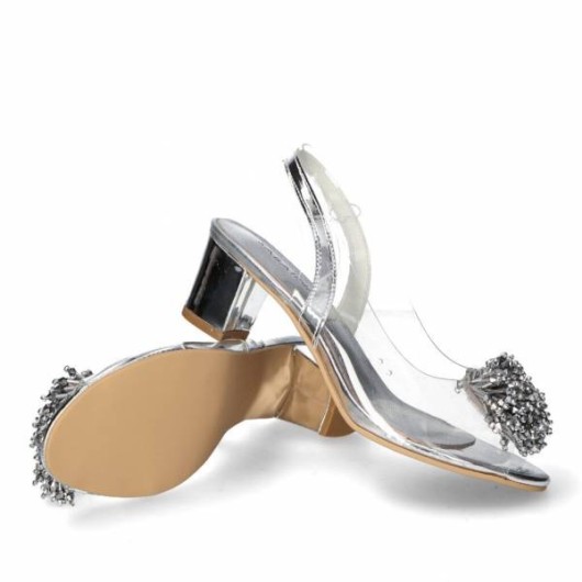 Sandały Sabatina 2014-A Silver – srebrny blask i oryginalna forma