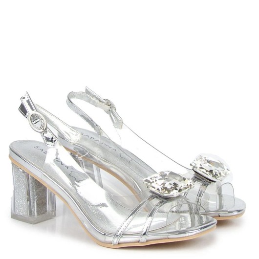 Sandały Sabatina 985-7 Silver – elegancja i wygoda w srebrnym wydaniu