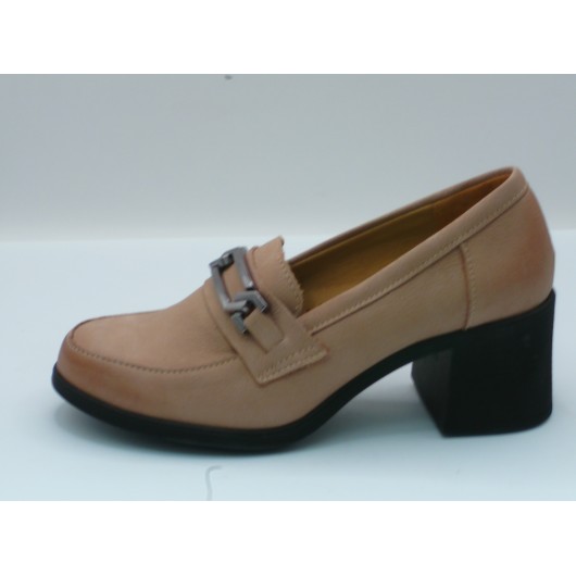Półbuty damskie skórzane Brodacz – beżowy nubuk