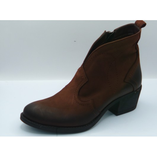 Skórzane czekoladowe kowbojki Brodacz – klasyka i komfort w jednym