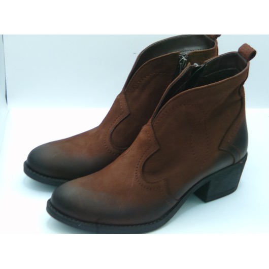 Skórzane czekoladowe kowbojki Brodacz – klasyka i komfort w jednym