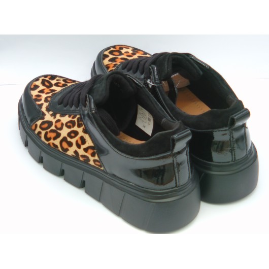 Sneakersy damskie T. Sokolski – panterka na platformie
