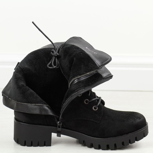Czarne zamszowe wysokie botki damskie na traperze M.Daszyński