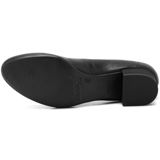 Czarne skórzane czółenka na klocku Bioeco by Arka