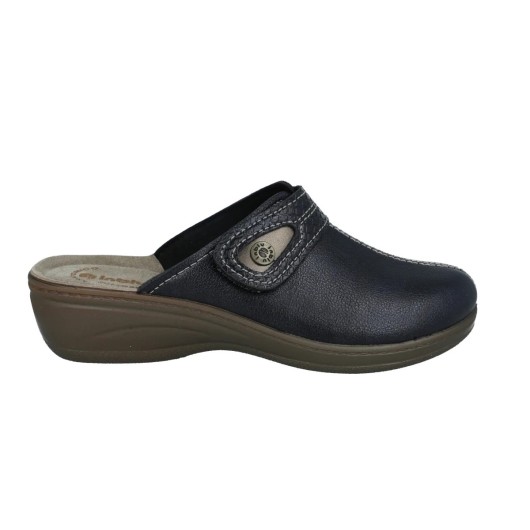 Inblu LY-80 granatowe klapki damskie – wygodne pantofle domowe na koturnie