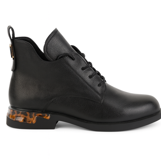 Skórzane trzewiki T. Sokolski – elegancja i komfort na co dzień