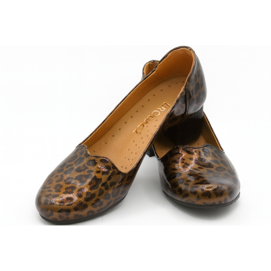 Czółenka skórzane damskie Brodacz w panterkę