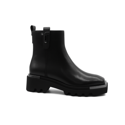 Skórzane botki Tazani z kwadratowym noskiem – elegancja i nowoczesny design