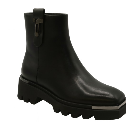 Skórzane botki Tazani z kwadratowym noskiem – elegancja i nowoczesny design