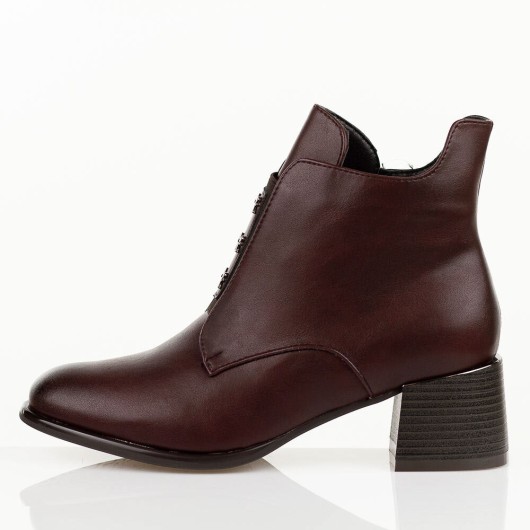 Bordowe botki damskie M. Daszyński – elegancja i wygoda na co dzień