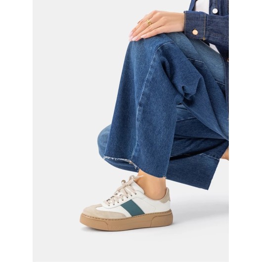 Sneakersy Ryłko beżowe z zielonym akcentem – skórzane buty damskie na platformie