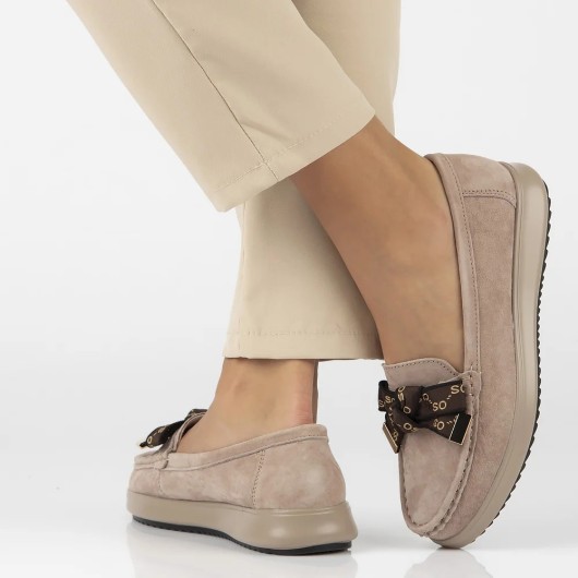 Beżowe skórzane mokasyny damskie Filippo – wygodne i eleganckie buty na co dzień