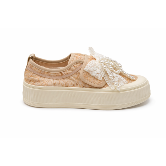 Sneakersy koronkowe Loretta Vitale – beżowe buty damskie na platformie z perełkami HIT