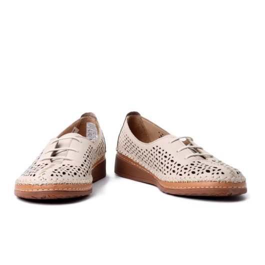 Półbuty skórzane damskie Comfortabel beżowe – wygodne aż do rozmiaru 42