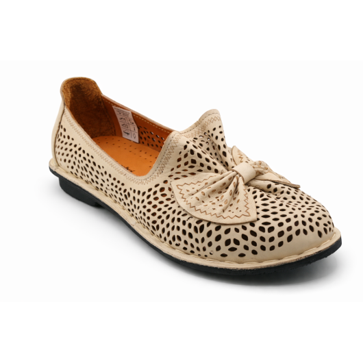 Comfortabel półbuty skórzane damskie beżowe ażurowe – wygodne do 42