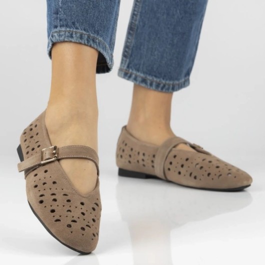 Skórzane baleriny Filippo DP7875/26 BE beżowe – ażurowe, lekkie i eleganckie