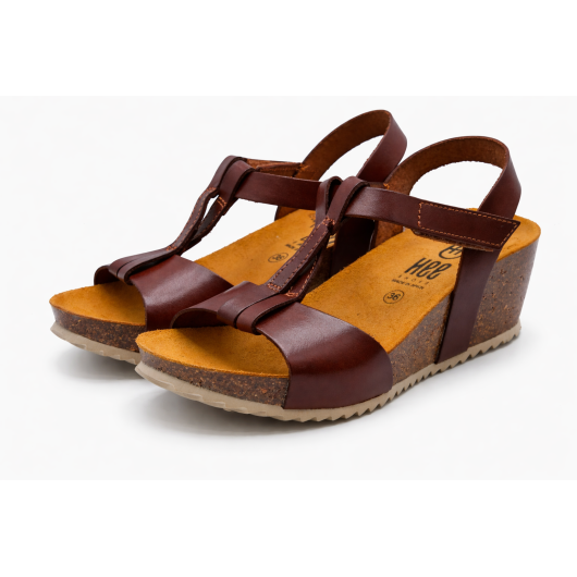 Hiszpańskie sandały damskie HEE skórzane na koturnie – brązowe wygodne sandały lato