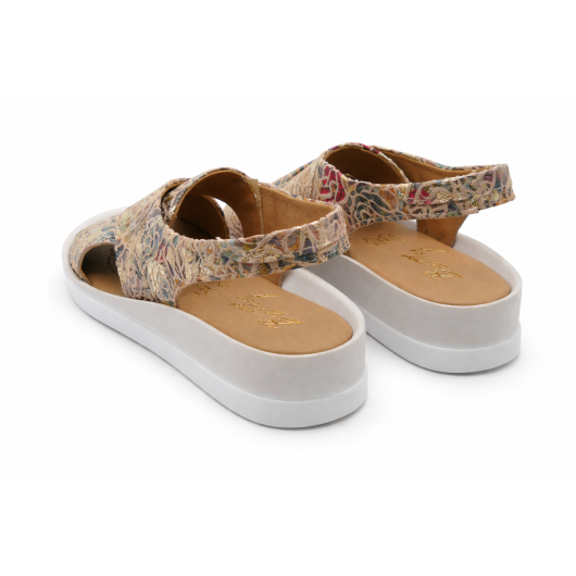 Sandały letnie Jaromin – skórzane na koturnie