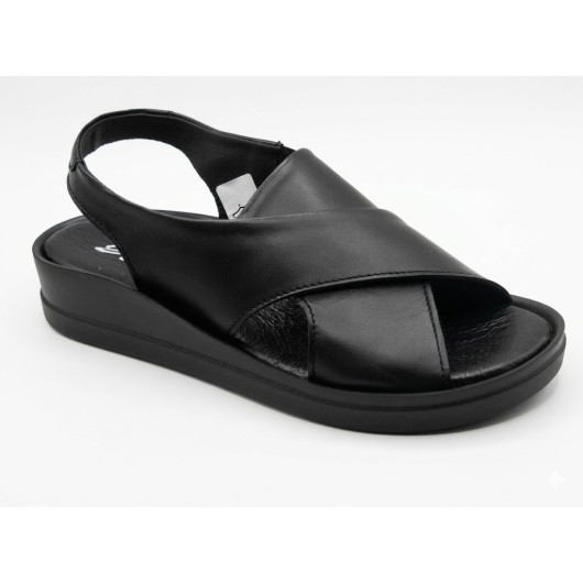 Sandały Damskie Skórzane Brodacz – Czarna Klasyka na Platformie