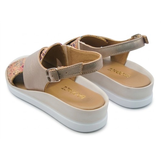 Sandały Skórzane Brodacz – Elegancja, Która Dba o Twój Komfort