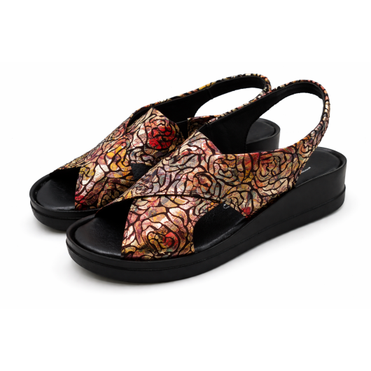 Sandały damskie Brodacz na koturnie – lekkie, wygodne, kolorowe sandały letnie